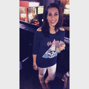 Meet your Posher, Danielle